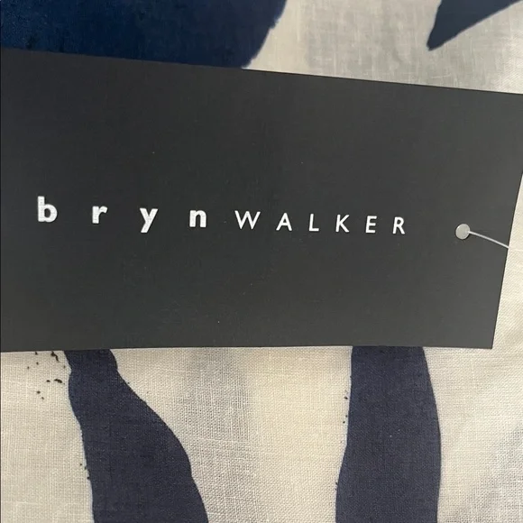 bryn Walker Navy and Cream Botanical Linen Cotton Oversized Blouse NWT - Picture 3 of 7